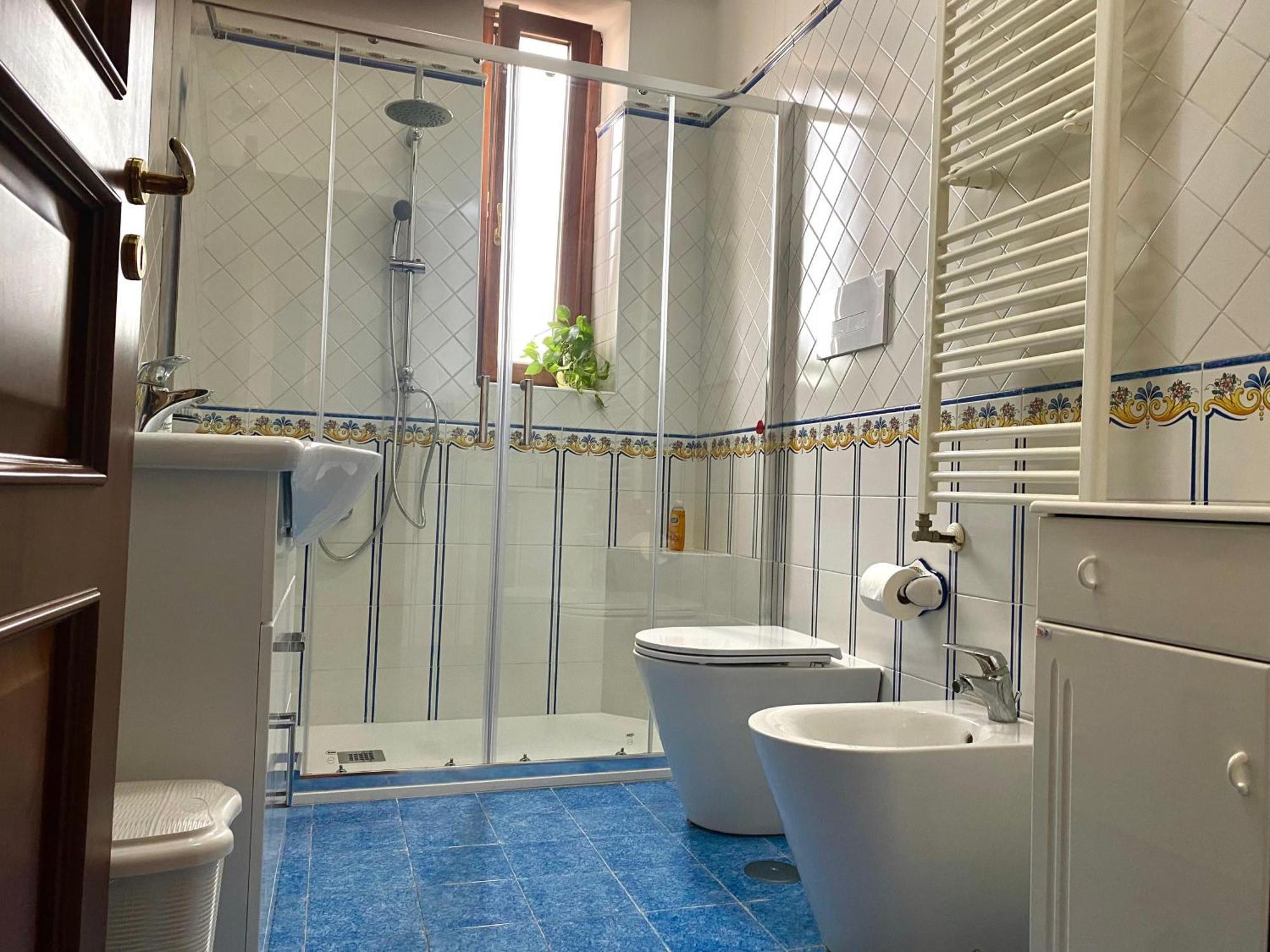 A Casa Di Don Peppino Daire Salerno Dış mekan fotoğraf