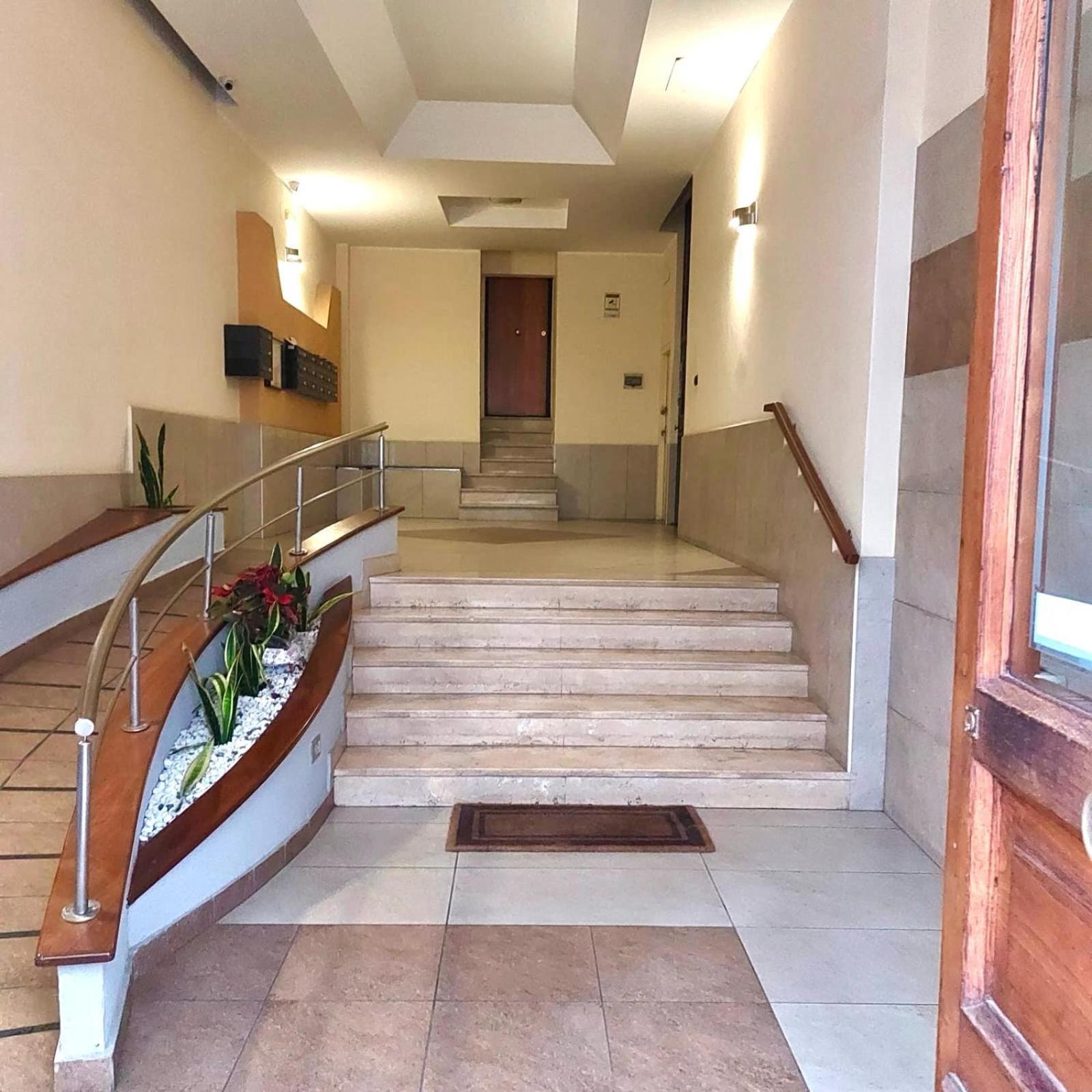 A Casa Di Don Peppino Daire Salerno Dış mekan fotoğraf